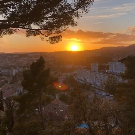 Studio Du Fort Rouge * Toulon